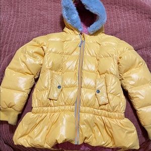Hanna Andersson Down Puffer Jacket Faux Fur Trim Hood Yellow Size 140